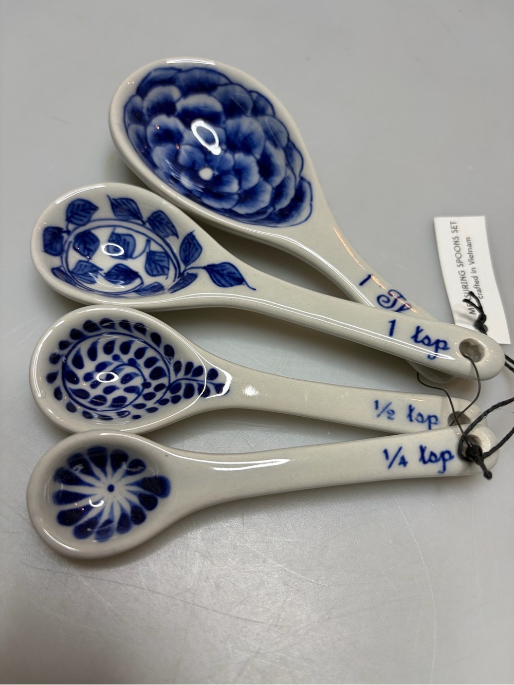 Porcelain hand crafted measuring spoons